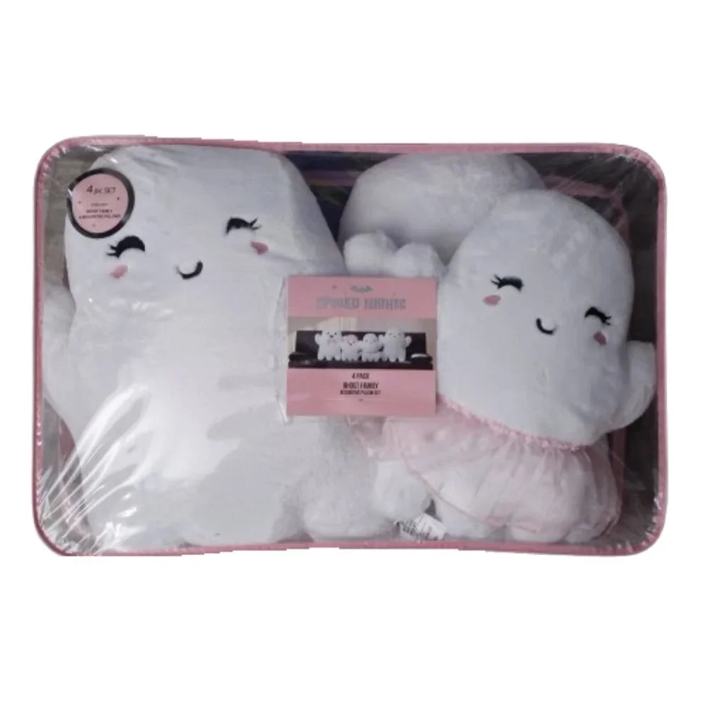 NWT Set of 4 Ghost Family Decorative Plush Faux Fur Throw Pillow Set Halloween
